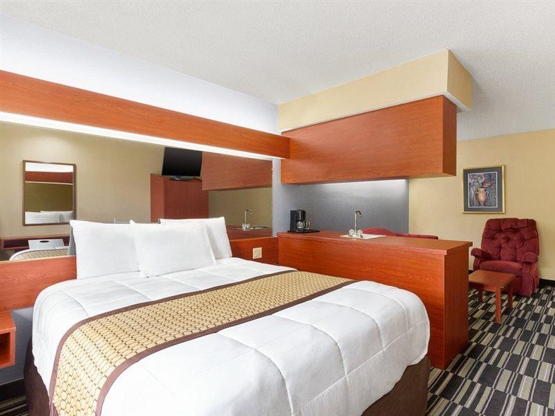 Microtel Inn & Suites By Wyndham Thomasville Eksteriør billede
