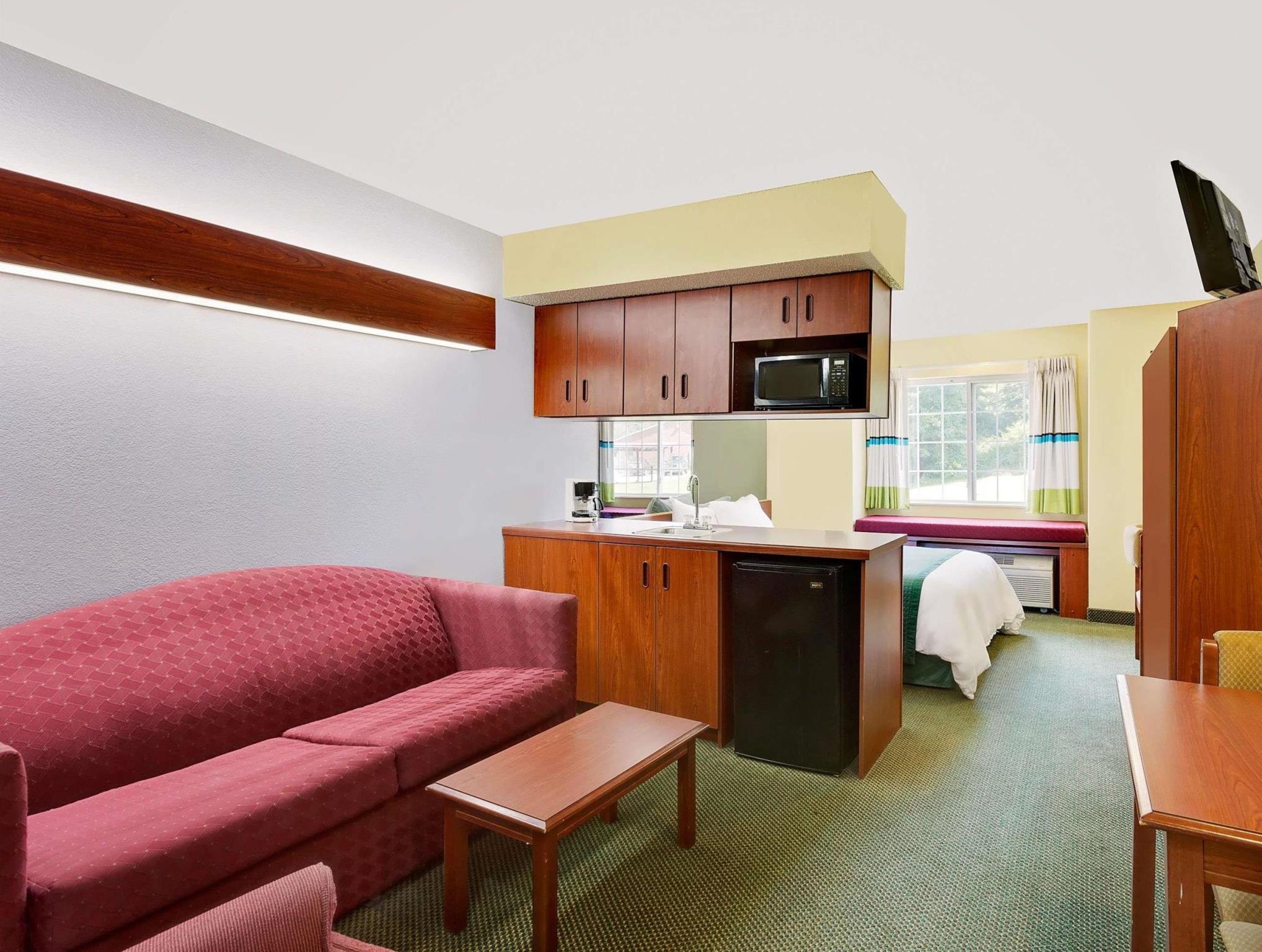 Microtel Inn & Suites By Wyndham Thomasville Eksteriør billede